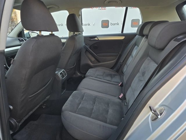 VW Golf 2.0TDI-140кс= 6СК= НАВИ= АВТОПИЛОТ= ПАРКТРОНИК - автомобили, коли, обяви за нови и употребявани 8