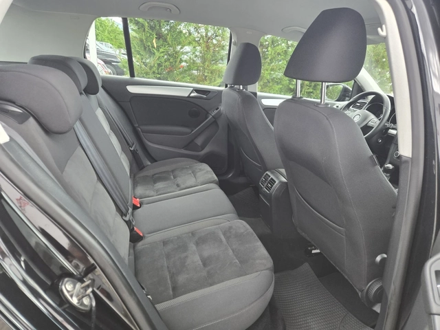VW Golf 1.6i-102кс= ФАБРИЧНА ГАЗ= HIGHLINE= АВТОПИЛОТ - автомобили, коли, обяви за нови и употребявани 13