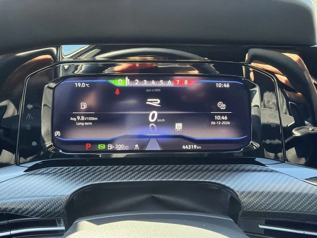 VW Golf R 20th EDITION* DSG* 4MOTION* H/K* DISTRO* CARPLAY - автомобили, коли, обяви за нови и употребявани 5