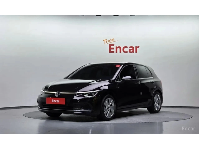 VW Golf 2.0 TDI Premium | Адаптивен круиз | Камера| Подгре - автомобили, коли, обяви за нови и употребявани 0