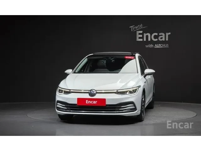 VW Golf 2.0 TDI Prestige | HUD | Адаптивен круиз | Масаж - автомобили, коли, обяви за нови и употребявани 2