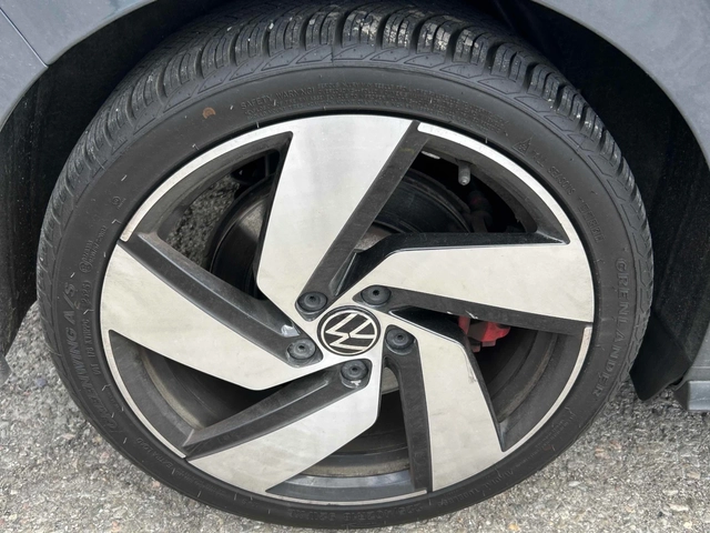 VW Golf GTI - автомобили, коли, обяви за нови и употребявани 6
