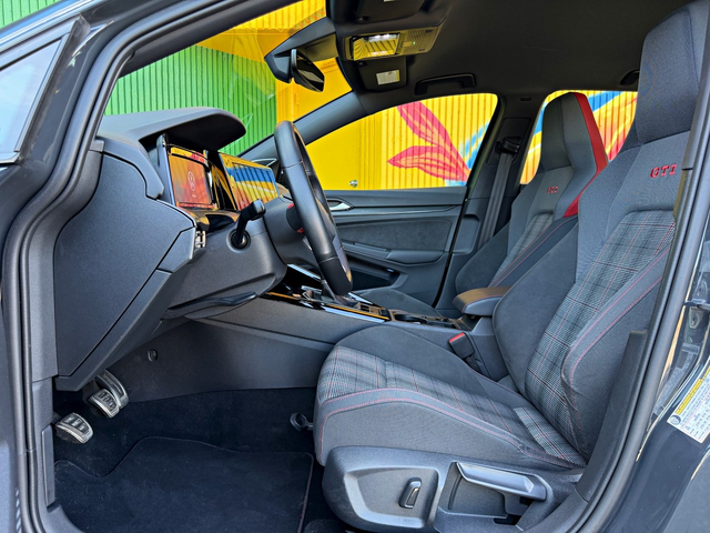 VW GOLF GTI 2.0L 4cyl FWD - автомобили, коли, обяви за нови и употребявани 11