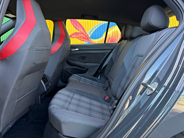 VW GOLF GTI 2.0L 4cyl FWD - автомобили, коли, обяви за нови и употребявани 14