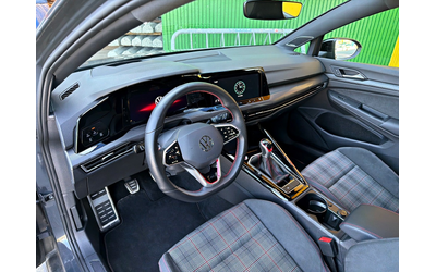 vw-golf-gti-2-0l-4cyl-fwd - 4