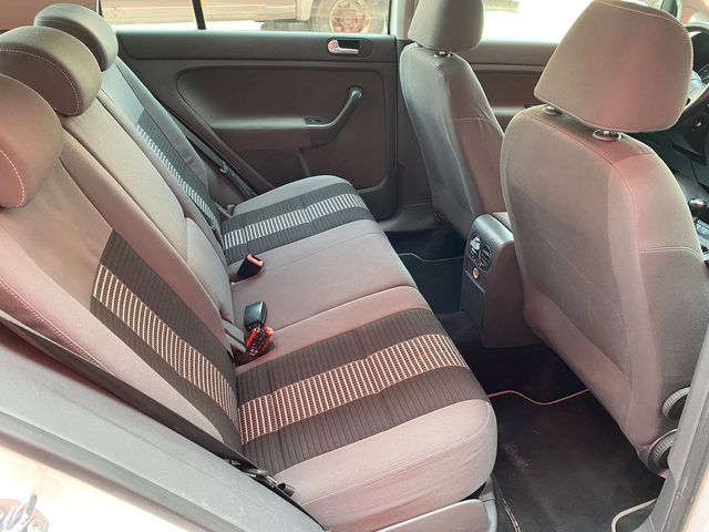 VW Golf Plus 1.6 БЕНЗИН-ГАЗ 102к.с. - автомобили, коли, обяви за нови и употребявани 12