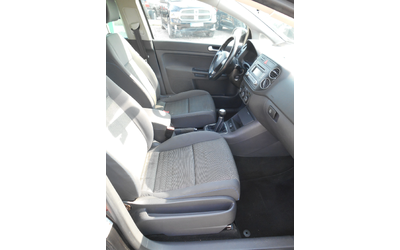 VW Golf Plus 1.6i* 102* k.c* GAZ* - автомобили, коли, обяви за нови и употребявани 10