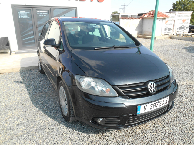 VW Golf Plus 1.6i* 102* k.c* GAZ* - автомобили, коли, обяви за нови и употребявани 1