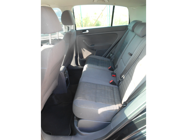 VW Golf Plus 1.6i* 102* k.c* GAZ* - автомобили, коли, обяви за нови и употребявани 9