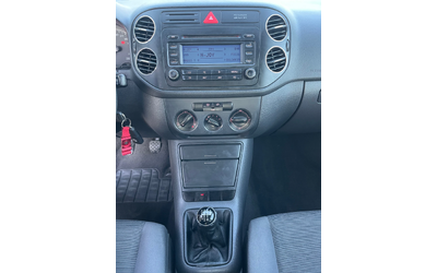 VW Golf Plus 1.4i-75к.с./Климатик/ 138 000км/ Топ състояние - автомобили, коли, обяви за нови и употребявани 13