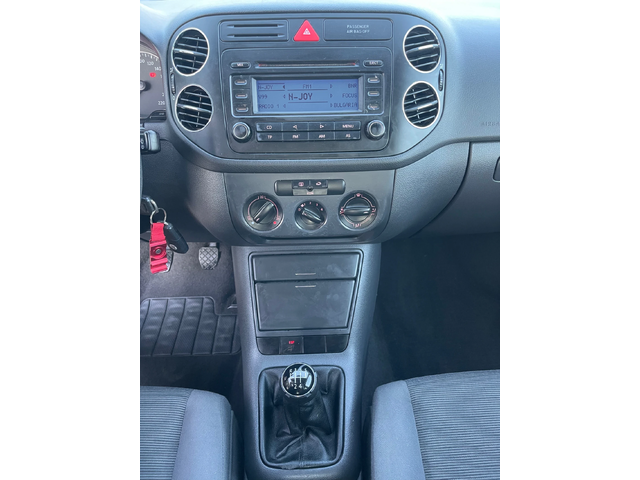 VW Golf Plus 1.4i-75к.с./Климатик/ 138 000км/ Топ състояние - автомобили, коли, обяви за нови и употребявани 13
