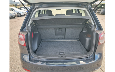 VW Golf Plus 1, 6 tdi - автомобили, коли, обяви за нови и употребявани 14