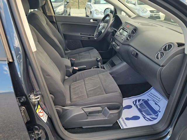 VW Golf Plus 1, 6 tdi - автомобили, коли, обяви за нови и употребявани 15