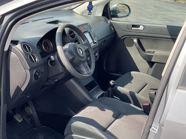 VW Golf Plus 1.4i - автомобили, коли, обяви за нови и употребявани 13