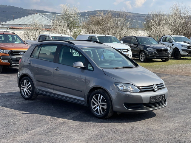 VW Golf Plus 1.4i - автомобили, коли, обяви за нови и употребявани 8