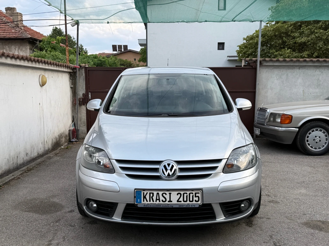 VW Golf Plus 1.9TDI 105HP - автомобили, коли, обяви за нови и употребявани 1
