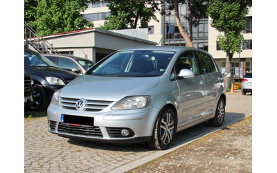 vw-golf-plus - 0