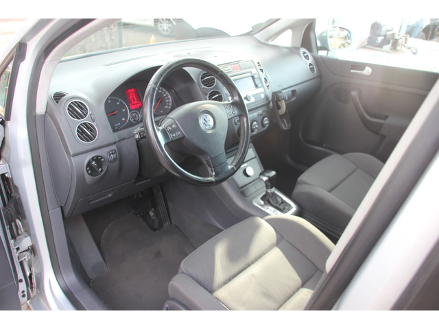 VW Golf Plus 2.0 TDI DSG AUTOMATIC С РЕГИСТРАЦИЯ - автомобили, коли, обяви за нови и употребявани 8