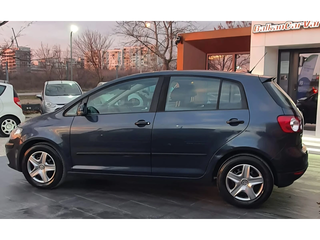VW Golf Plus 1.6 SR 102к.с. COMFORTLINE - автомобили, коли, обяви за нови и употребявани 2