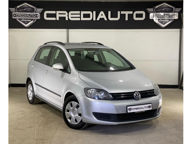 VW Golf Plus 1.6 TDI - автомобили, коли, обяви за нови и употребявани 2
