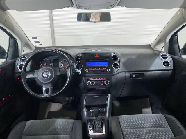 VW Golf Plus 1.6 TDI * AUTO* - автомобили, коли, обяви за нови и употребявани 7