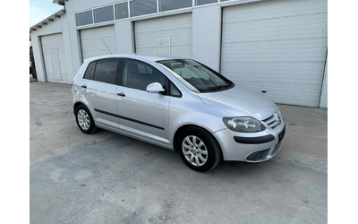 VW Golf Plus 1.6i 102k.c * 145000km* UNIKAT* - автомобили, коли, обяви за нови и употребявани 10