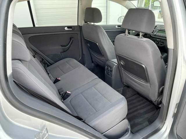 VW Golf Plus 1.6i 102k.c * 145000km* UNIKAT* - автомобили, коли, обяви за нови и употребявани 15