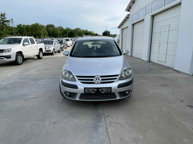 VW Golf Plus 1.6i 102k.c * 145000km* UNIKAT* - автомобили, коли, обяви за нови и употребявани 8