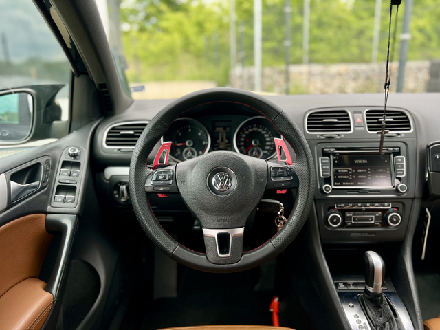 VW Golf R-LINE / 2.0TDI / СЕРВИЗНА ИСТОРИЯ / ОБСЛУЖЕН - автомобили, коли, обяви за нови и употребявани 8