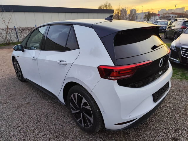 VW ID.3 Pro Performance Life Plus, 204 к.с. - автомобили, коли, обяви за нови и употребявани 3