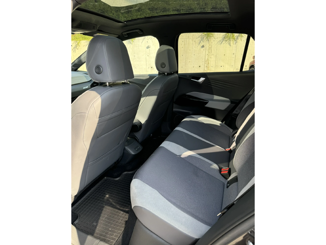 VW ID.3 - автомобили, коли, обяви за нови и употребявани 10