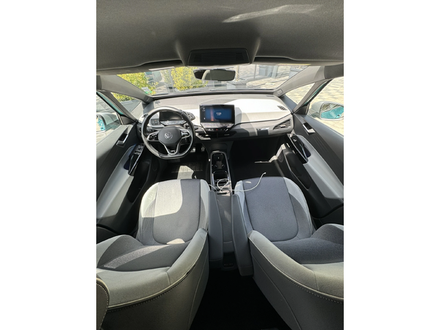 VW ID.3 - автомобили, коли, обяви за нови и употребявани 10