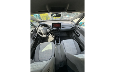 VW ID.3 - автомобили, коли, обяви за нови и употребявани 9