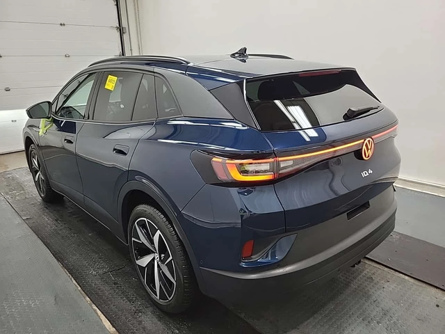 VW ID.4 PRO 4x4| ПАМЕТ| 360 КАМЕРИ| МЪРТВА ТОЧКА| 2 КЛЮЧА - автомобили, коли, обяви за нови и употребявани 3