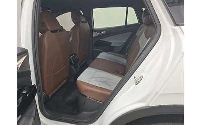 VW ID.4 Pro - автомобили, коли, обяви за нови и употребявани 10