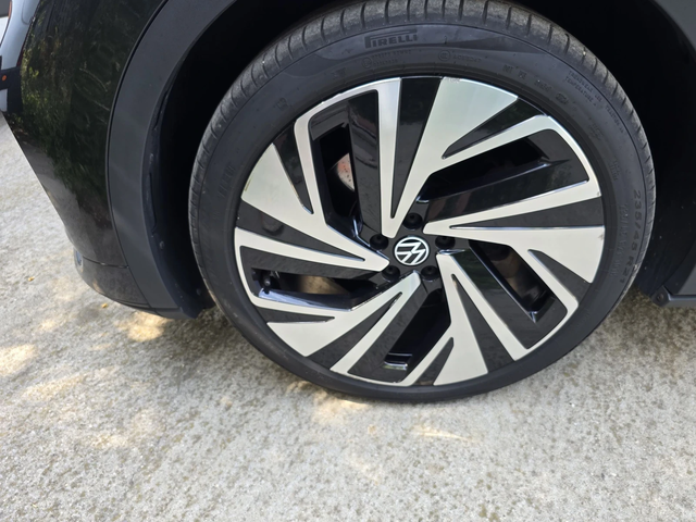 VW ID.4 GTX - автомобили, коли, обяви за нови и употребявани 14