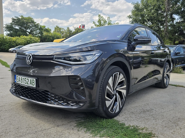 VW ID.4 GTX - автомобили, коли, обяви за нови и употребявани 1