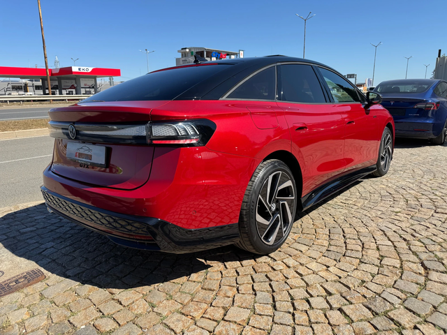VW ID.7 GTX - автомобили, коли, обяви за нови и употребявани 3