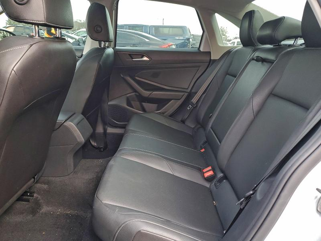 VW JETTA 1.4L 4 Front-wheel Drive - автомобили, коли, обяви за нови и употребявани 10