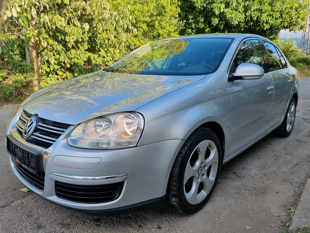 VW Jetta 1, 600 EURO4 - автомобили, коли, обяви за нови и употребявани 3