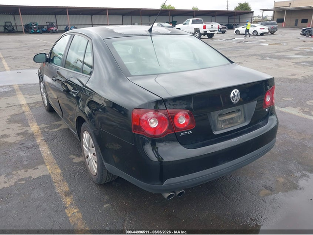 VW Jetta 2.5L I-5 DOHC, VVT, 170HP Front Wheel Drive - автомобили, коли, обяви за нови и употребявани 2