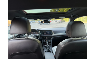 VW Jetta R-line* DISTR* LineAssist* М.Точка* CarPlay* ПОДГ* - автомобили, коли, обяви за нови и употребявани 11