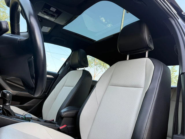 VW Jetta R-line* DISTR* LineAssist* М.Точка* CarPlay* ПОДГ* - автомобили, коли, обяви за нови и употребявани 8