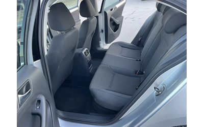 VW Jetta 1.2 TURBO 105кс 4 ЦИЛИНДЪРА EURO 5A КАТО НОВА - автомобили, коли, обяви за нови и употребявани 8