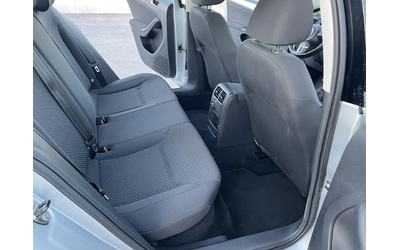 VW Jetta 1.2 TURBO 105кс 4 ЦИЛИНДЪРА EURO 5A КАТО НОВА - автомобили, коли, обяви за нови и употребявани 9