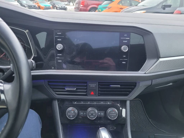 VW Jetta Highline* FWD* АвтоКредит* (ЦЕНА ДО БГ) - автомобили, коли, обяви за нови и употребявани 13