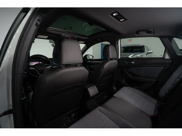 VW Jetta Comfortline FWD АвтоКредит  (ЦЕНА ДО БГ) - автомобили, коли, обяви за нови и употребявани 7