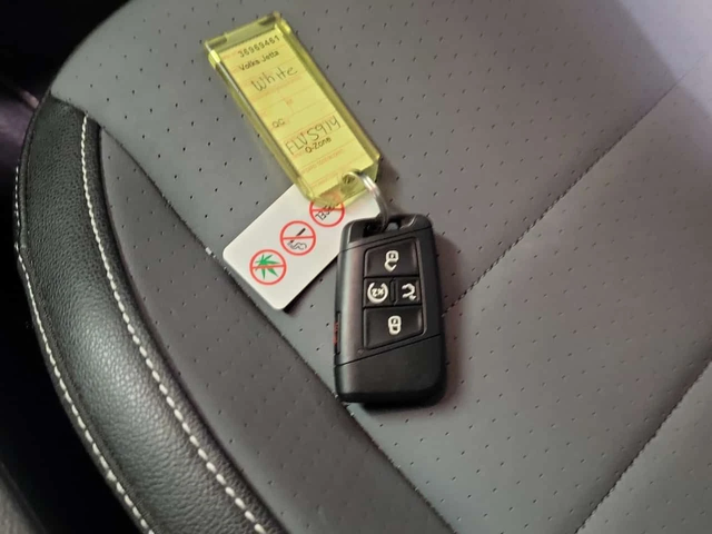 VW Jetta * Comfortline * ПОДГРЕВ* KEYLESS* - автомобили, коли, обяви за нови и употребявани 12
