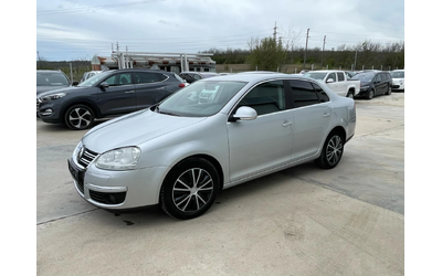 vw-jetta - 2