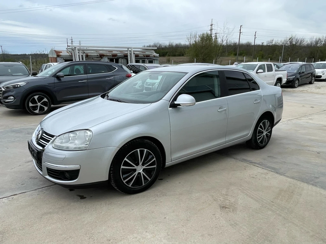 VW Jetta 1.9tdi 105k.c * Nova* UNIKAT* - автомобили, коли, обяви за нови и употребявани 2